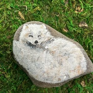 Hand-Painted White Fox Rock